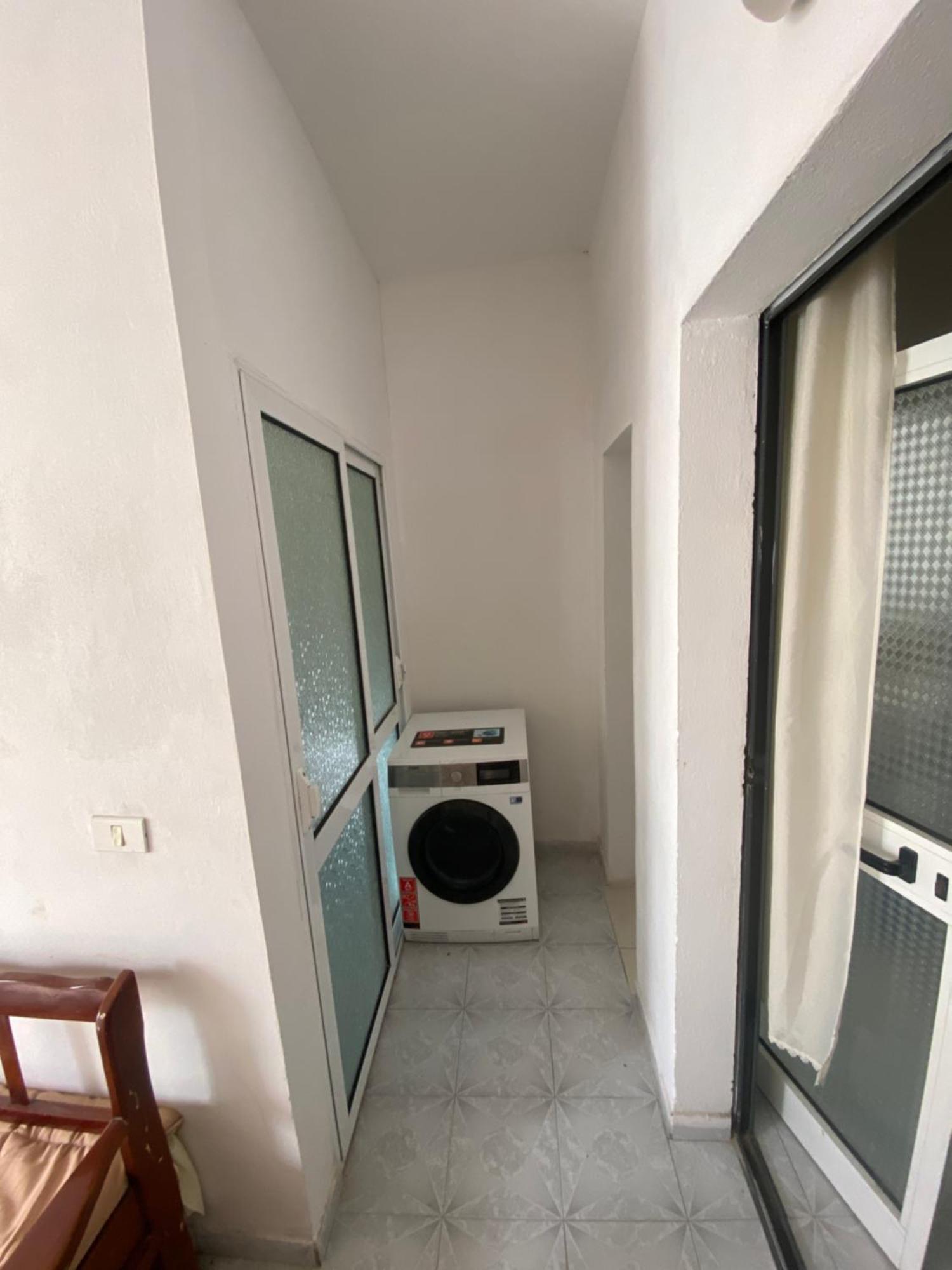 Lovely 2-Bedroom With Greenery View Durrës Extérieur photo