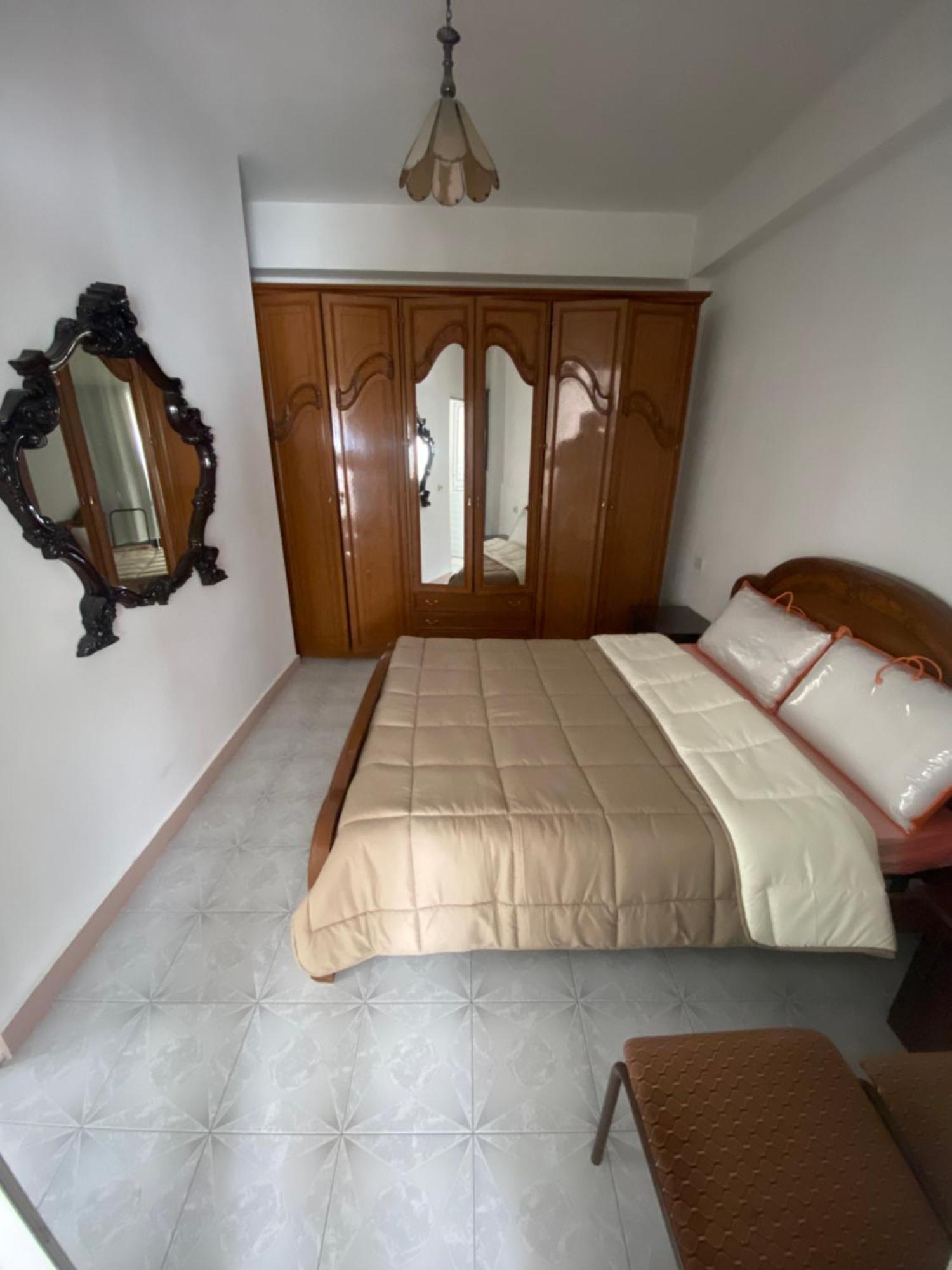 Lovely 2-Bedroom With Greenery View Durrës Extérieur photo